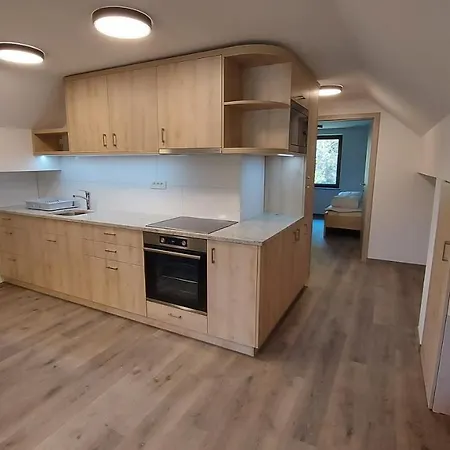 House Ukanc 87, Bohinjsko Jezero